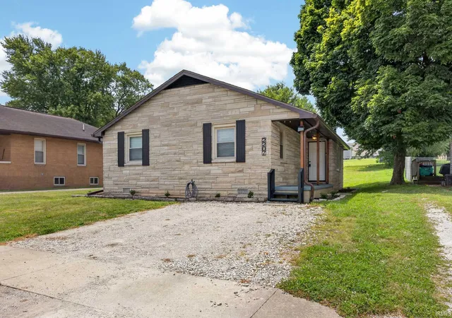 Photo 1 of Manufactured home for sale at 2207 I St, Bedford, IN 47421 | MLS# 202629530 | Listing updated on 2026-09-30