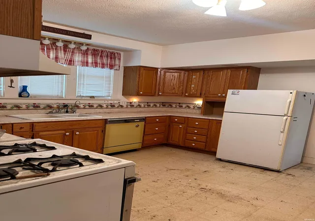 Photo 4 of Sale Pending at 1922 Salem St, Lafayette, IN 47904 | MLS# 202629533 | Listing updated on 2026-07-27