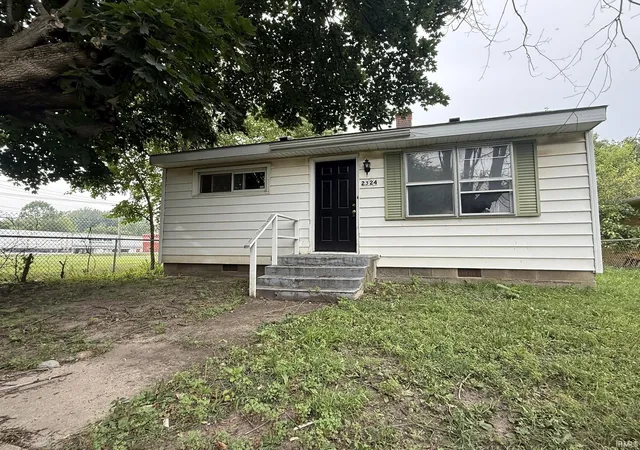 Photo 1 of Sale Pending at 2324 25 Th, Fort Wayne, IN 46807 | MLS# 202629536 | Listing updated on 2026-09-18