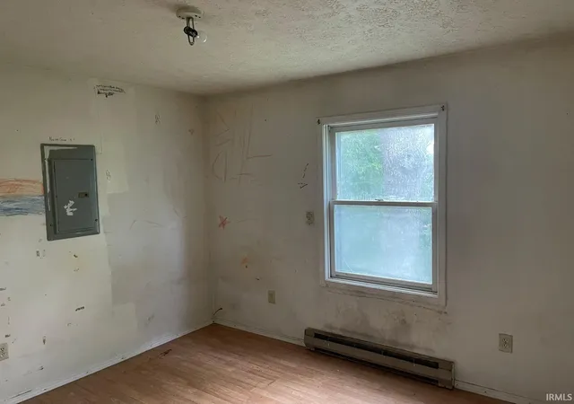 Photo 4 of Sale Pending at 1107 10th Street, Bedford, IN 47421 | MLS# 202629541 | Listing updated on 2026-09-11