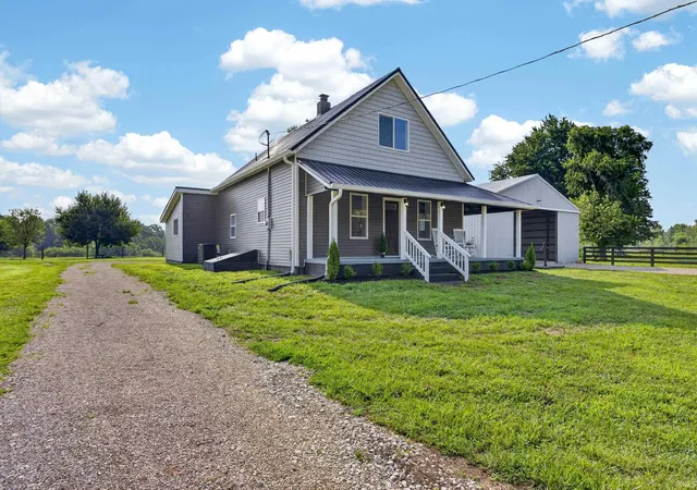 Photo 3 of Single family home for sale at 4720 State Hwy 157, Coal City, IN 47427 | MLS# 202629544 | Listing updated on 2026-10-26