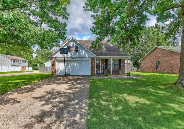 Photo 1 of Sale Pending at 3229 Autumnwood Way, Evansville, IN 47715 | MLS# 202629548 | Listing updated on 2026-08-31