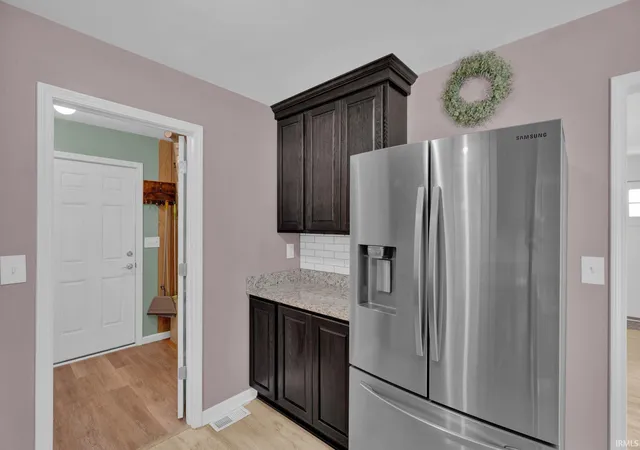 Photo 4 of Sale Pending at 10438 S Eastgate Dr, Mount Vernon, IN 47620 | MLS# 202629550 | Listing updated on 2026-07-30