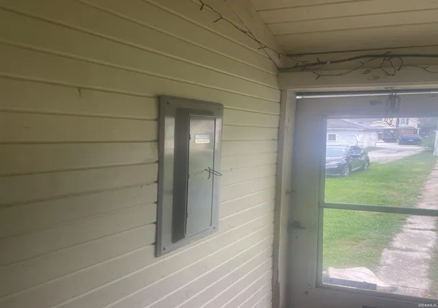 Photo 13 of Single family home for sale at 1307 High St, Logansport, IN 46947 | MLS# 202629559 | Listing updated on 2026-10-19