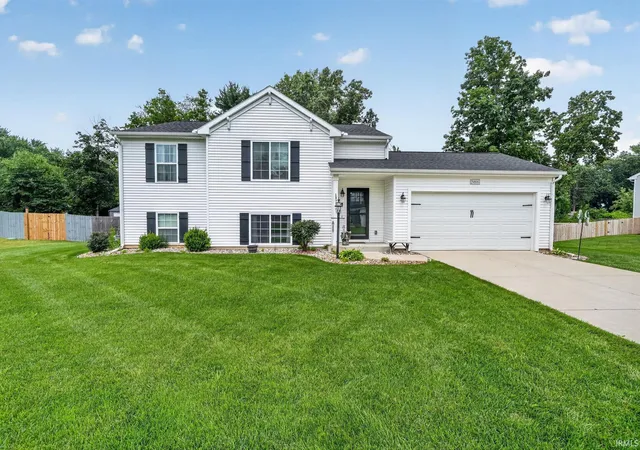 Photo 1 of Manufactured home for sale at 29895 Dallas Dr, Elkhart, IN 46514 | MLS# 202629570 | Listing updated on 2026-09-10