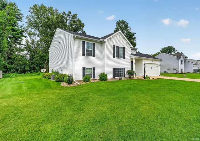Photo 3 of Manufactured home for sale at 29895 Dallas Dr, Elkhart, IN 46514 | MLS# 202629570 | Listing updated on 2026-09-10