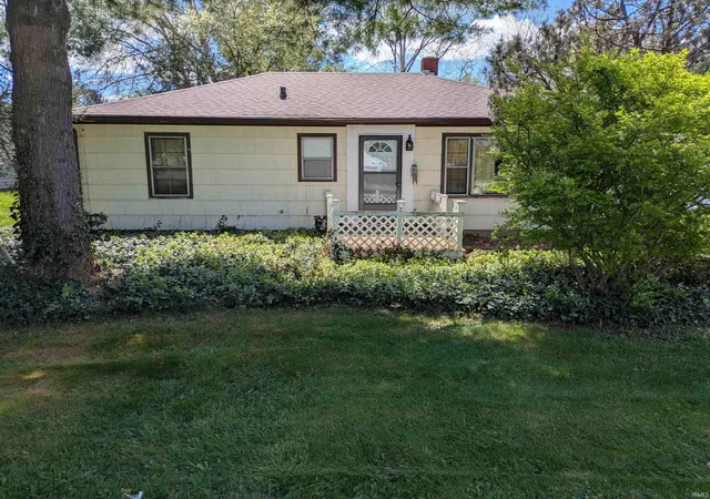 Photo 1 of Sale Pending at 19660 Jackson Rd, South Bend, IN 46614 | MLS# 202629588 | Listing updated on 2026-07-23