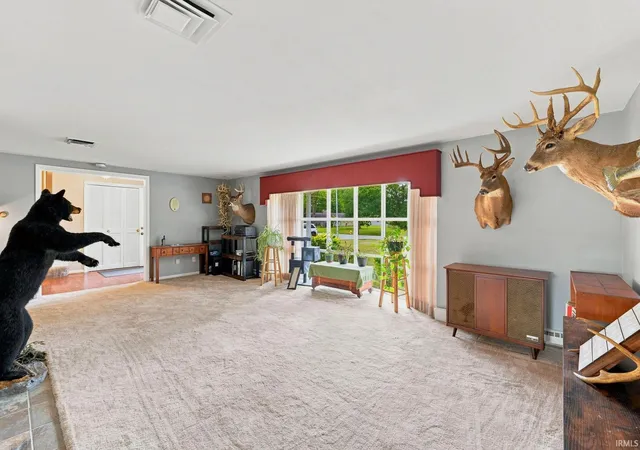 Photo 3 of Sale Pending at 4124 Cadena Ln, Fort Wayne, IN 46815 | MLS# 202629613 | Listing updated on 2026-10-04