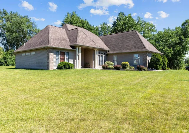 Manufactured home for sale at 5813 Wayne Tr, Fort Wayne, IN 46816 | MLS# 202629616