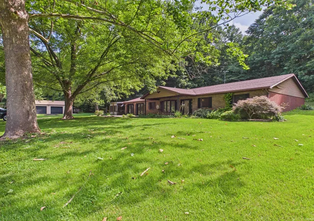 Photo 2 of Manufactured home for sale at 7862 Butler Brg Rd, Shoals, IN 47581 | MLS# 202629628 | Listing updated on 2026-08-17