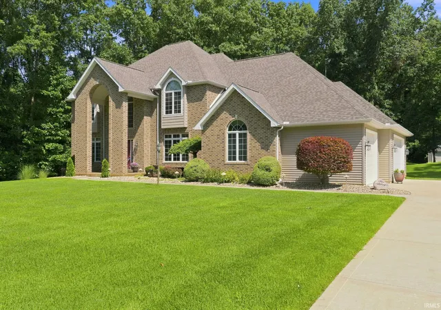 Photo 2 of Manufactured home for sale at 13283 Cedar Crk Dr, Middlebury, IN 46540 | MLS# 202629655 | Listing updated on 2026-08-30