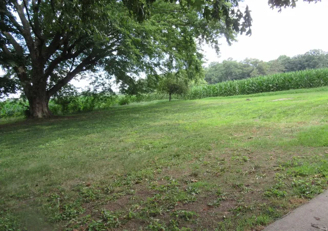 Photo 21 of Sale Pending at 128 N Lake Cicott Dr, Logansport, IN 46947 | MLS# 202629695 | Listing updated on 2026-08-21