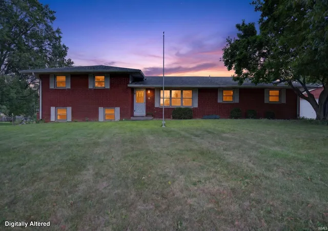 Photo 1 of Manufactured home for sale at 5608 Lone Star Ct, Kokomo, IN 46901 | MLS# 202629709 | Listing updated on 2026-07-23