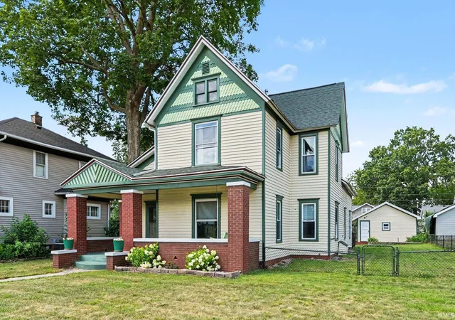 Photo 3 of Manufactured home for sale at 940 Lincoln Way E, Mishawaka, IN 46544 | MLS# 202629715 | Listing updated on 2026-09-10