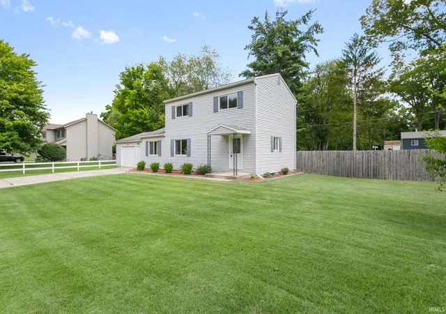 Photo 2 of Manufactured home for sale at 56556 Greenlawn Ave, Osceola, IN 46561 | MLS# 202629729 | Listing updated on 2026-08-01