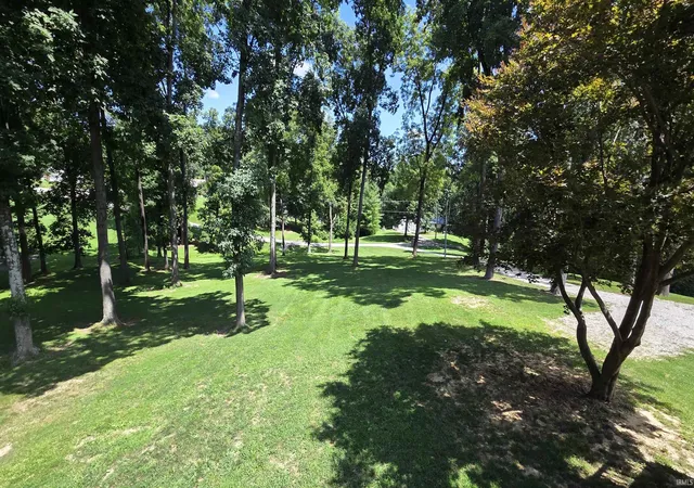 Photo 3 of Sale Pending at 522 Dogwood Hl, Loogootee, IN 47553 | MLS# 202629734 | Listing updated on 2026-09-09