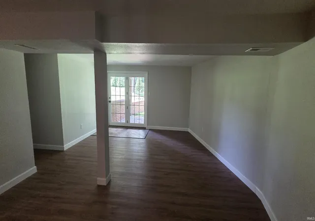Photo 4 of Sale Pending at 522 Dogwood Hl, Loogootee, IN 47553 | MLS# 202629734 | Listing updated on 2026-09-09