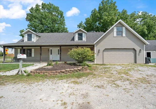 Manufactured home for sale at 440 N Line St, Churubusco, IN 46723 | MLS# 202629738