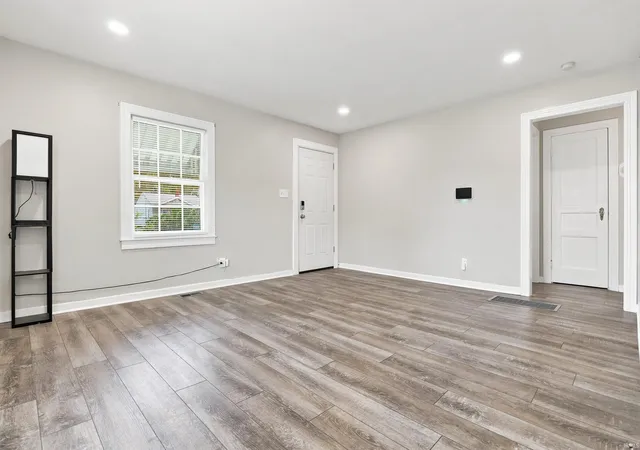 Photo 4 of Manufactured home for sale at 3205 N 12th Avenue, Evansville, IN 47720 | MLS# 202629747 | Listing updated on 2026-08-20
