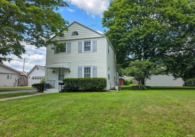 Photo 3 of Manufactured home for sale at 1514 Woodward Ave, Elkhart, IN 46514 | MLS# 202629774 | Listing updated on 2026-09-09