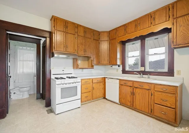 Photo 4 of Manufactured home for sale at 106 E Marks St, Swayzee, IN 46986 | MLS# 202629783 | Listing updated on 2026-09-19