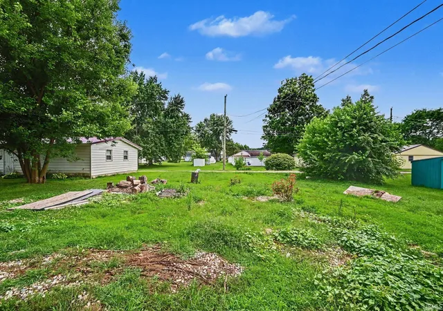 Photo 4 of Manufactured home for sale at 413 E 14th Street, Rochester, IN 46975 | MLS# 202629790 | Listing updated on 2026-09-07