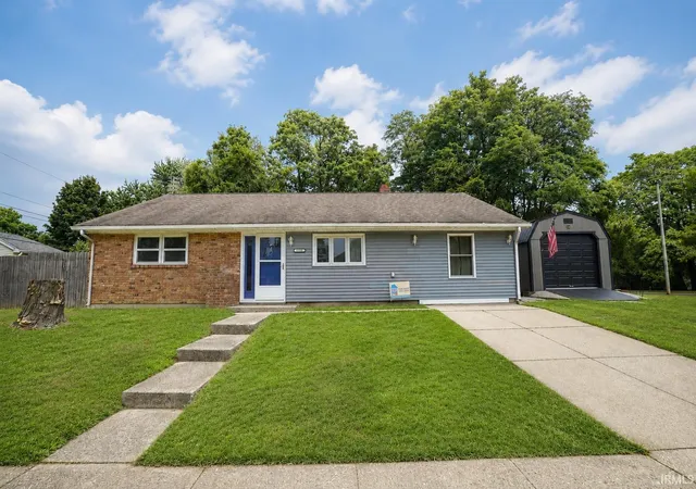 Photo 1 of Sale Pending at 1225 Viking Dr, South Bend, IN 46628 | MLS# 202629803 | Listing updated on 2026-07-31