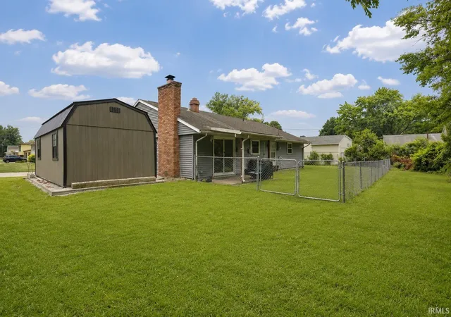 Photo 3 of Sale Pending at 1225 Viking Dr, South Bend, IN 46628 | MLS# 202629803 | Listing updated on 2026-07-31