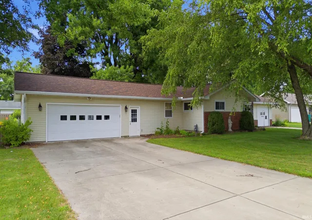 Photo 2 of Sale Pending at 614 S Brown St, Otterbein, IN 47970 | MLS# 202629819 | Listing updated on 2026-09-24