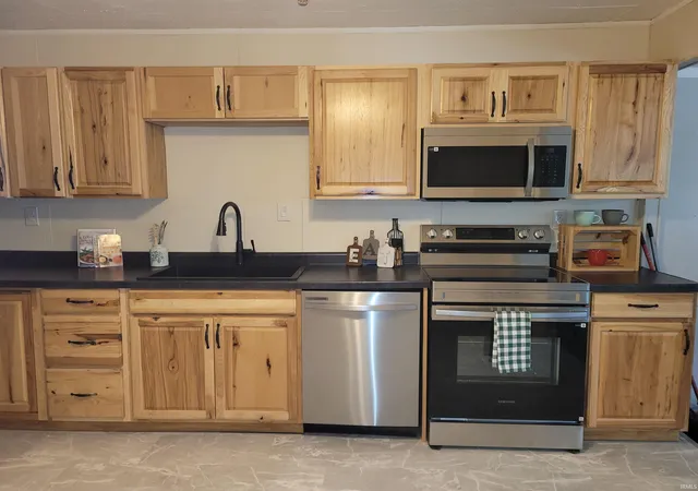 Photo 3 of Sale Pending at 824 S 15th Street, Vincennes, IN 47591 | MLS# 202629823 | Listing updated on 2026-09-05