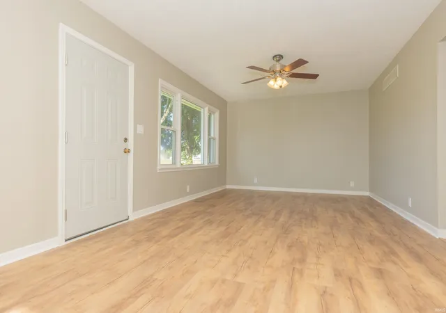 Photo 2 of Sale Pending at 3116 Pollack Ave, Evansville, IN 47714 | MLS# 202629825 | Listing updated on 2026-09-14