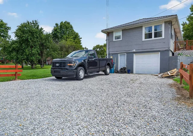 Photo 2 of Manufactured home for sale at 319 S 500 East, Marion, IN 46953 | MLS# 202629857 | Listing updated on 2026-09-09
