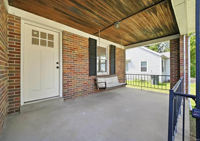 Photo 5 of Manufactured home for sale at 17 S Fairlawn Ave, Evansville, IN 47714 | MLS# 202629860 | Listing updated on 2026-08-03