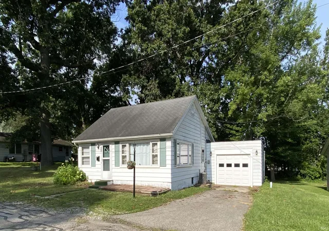 Photo 1 of Manufactured home for sale at 419 N Roosevelt St, Warsaw, IN 46580 | MLS# 202629861 | Listing updated on 2026-09-10