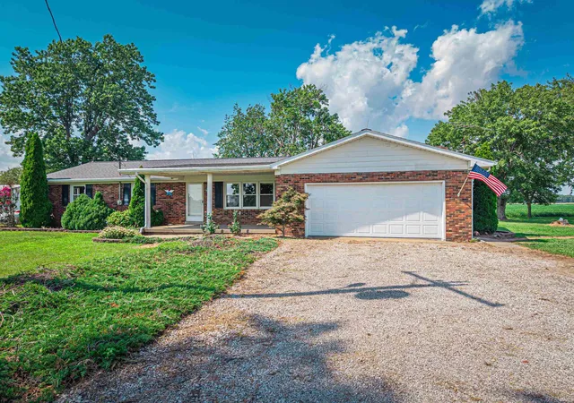 Photo 1 of Sale Pending at 11911 Bonebank Rd, Mount Vernon, IN 47620 | MLS# 202629880 | Listing updated on 2026-08-25