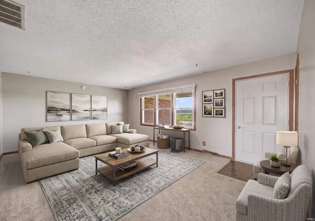 Photo 4 of Sale Pending at 11911 Bonebank Rd, Mount Vernon, IN 47620 | MLS# 202629880 | Listing updated on 2026-08-25