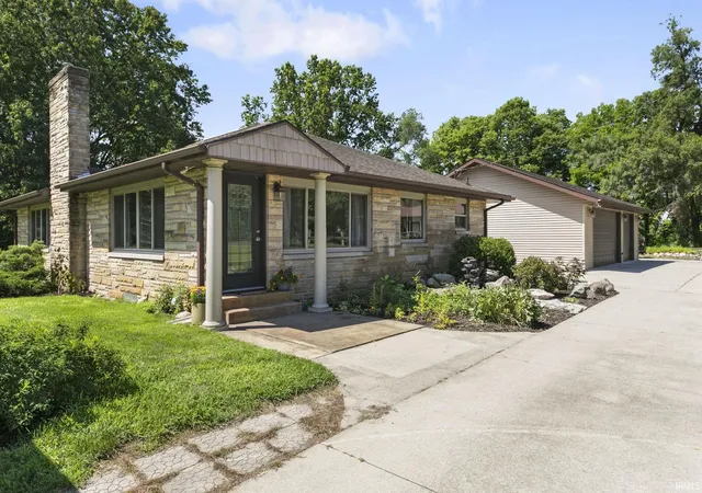 Photo 2 of Manufactured home for sale at 53897 County Rd 7, Elkhart, IN 46514 | MLS# 202629906 | Listing updated on 2026-09-17