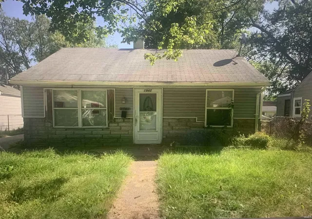 Photo 1 of Manufactured home for sale at 1942 N Johnson St, South Bend, IN 46628 | MLS# 202629912 | Listing updated on 2026-08-30