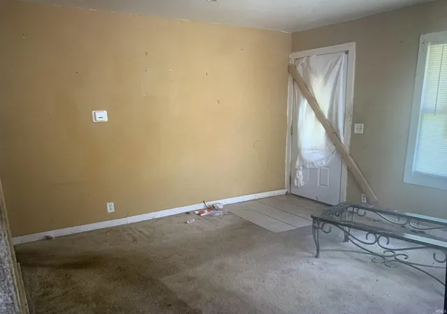 Photo 3 of Manufactured home for sale at 1942 N Johnson St, South Bend, IN 46628 | MLS# 202629912 | Listing updated on 2026-08-30