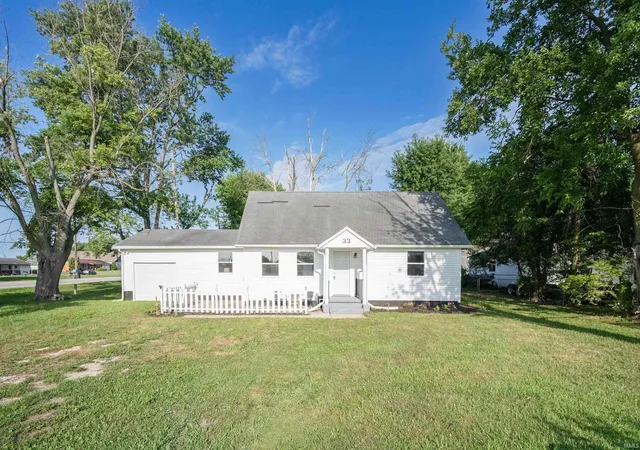 Photo 2 of Manufactured home for sale at 33 Southdowns Dr, Kokomo, IN 46902 | MLS# 202629924 | Listing updated on 2026-07-24