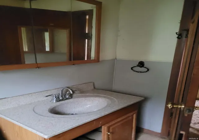 Photo 4 of Manufactured home for sale at 319 W 10th Street, Muncie, IN 47302 | MLS# 202629934 | Listing updated on 2026-08-03