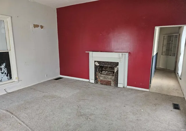 Photo 4 of Manufactured home for sale at 1312 E Walnut St, Evansville, IN 47714 | MLS# 202629952 | Listing updated on 2026-07-24
