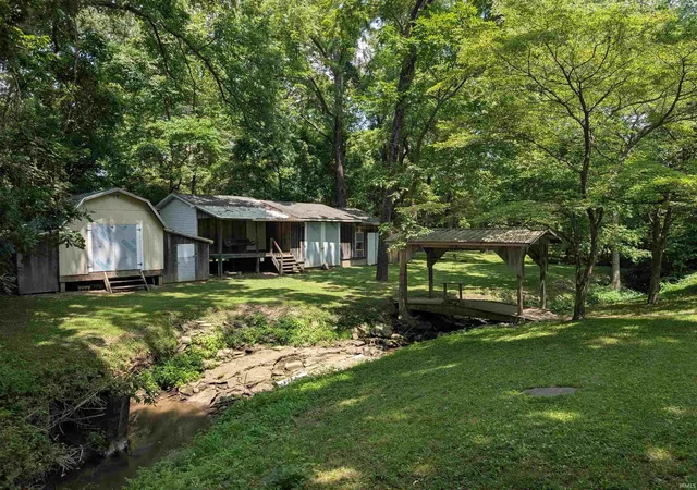 Photo 2 of Manufactured home for sale at 2802 W Old Us Hwy 50, Washington, IN 47501 | MLS# 202629974 | Listing updated on 2026-08-23