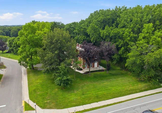 Photo 3 of Manufactured home for sale at 732 W Michigan St, New Carlisle, IN 46552 | MLS# 202629986 | Listing updated on 2026-09-27