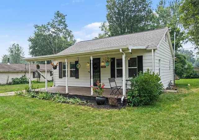 Photo 2 of Sale Pending at 52275 Forestbrook Ave, South Bend, IN 46637 | MLS# 202629997 | Listing updated on 2026-09-03