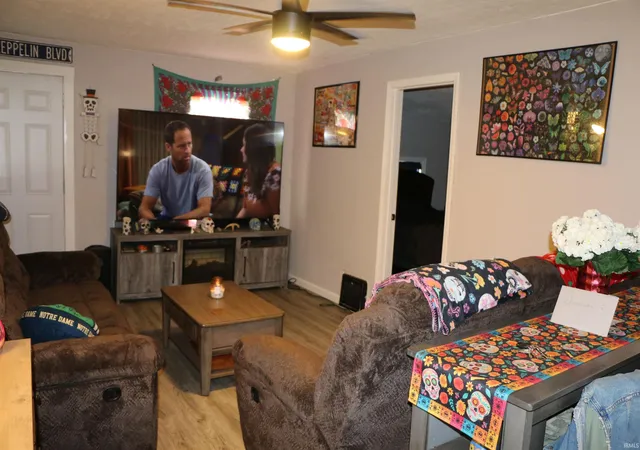 Photo 3 of Manufactured home for sale at 1617 E 1/2 4th St, Mishawaka, IN 46544 | MLS# 202630009 | Listing updated on 2026-08-26