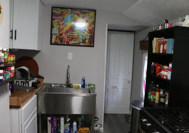Photo 3 of Manufactured home for sale at 1617 E 1/2 4th St, Mishawaka, IN 46544 | MLS# 202630009 | Listing updated on 2026-08-26