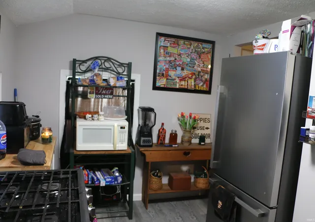 Photo 4 of Manufactured home for sale at 1617 E 1/2 4th St, Mishawaka, IN 46544 | MLS# 202630009 | Listing updated on 2026-08-26