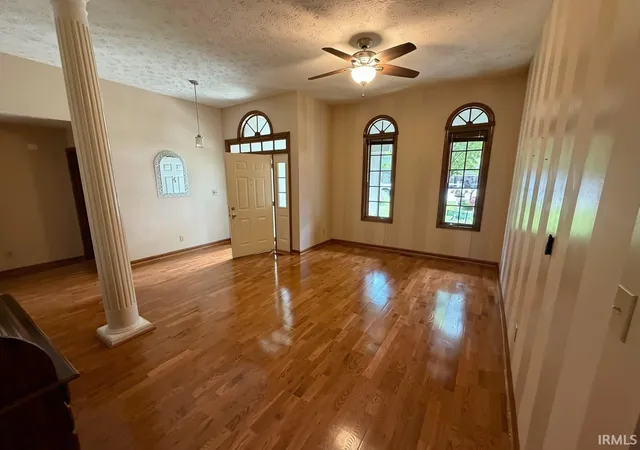 Photo 3 of Sale Pending at 4809 Doe Path Ln, Lafayette, IN 47905 | MLS# 202630020 | Listing updated on 2026-09-04
