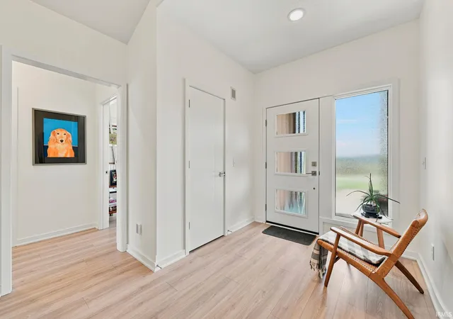 Photo 4 of Manufactured home for sale at 2104 Golfview Dr, Auburn, IN 46706 | MLS# 202630029 | Listing updated on 2026-09-18